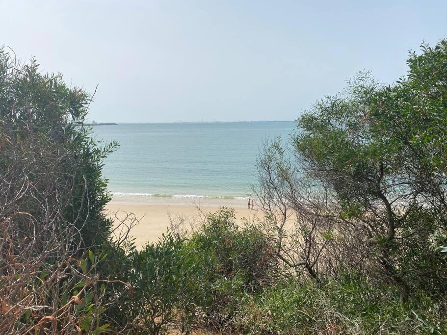 Apartamento A Unos Pasos De La Playa Рота Экстерьер фото