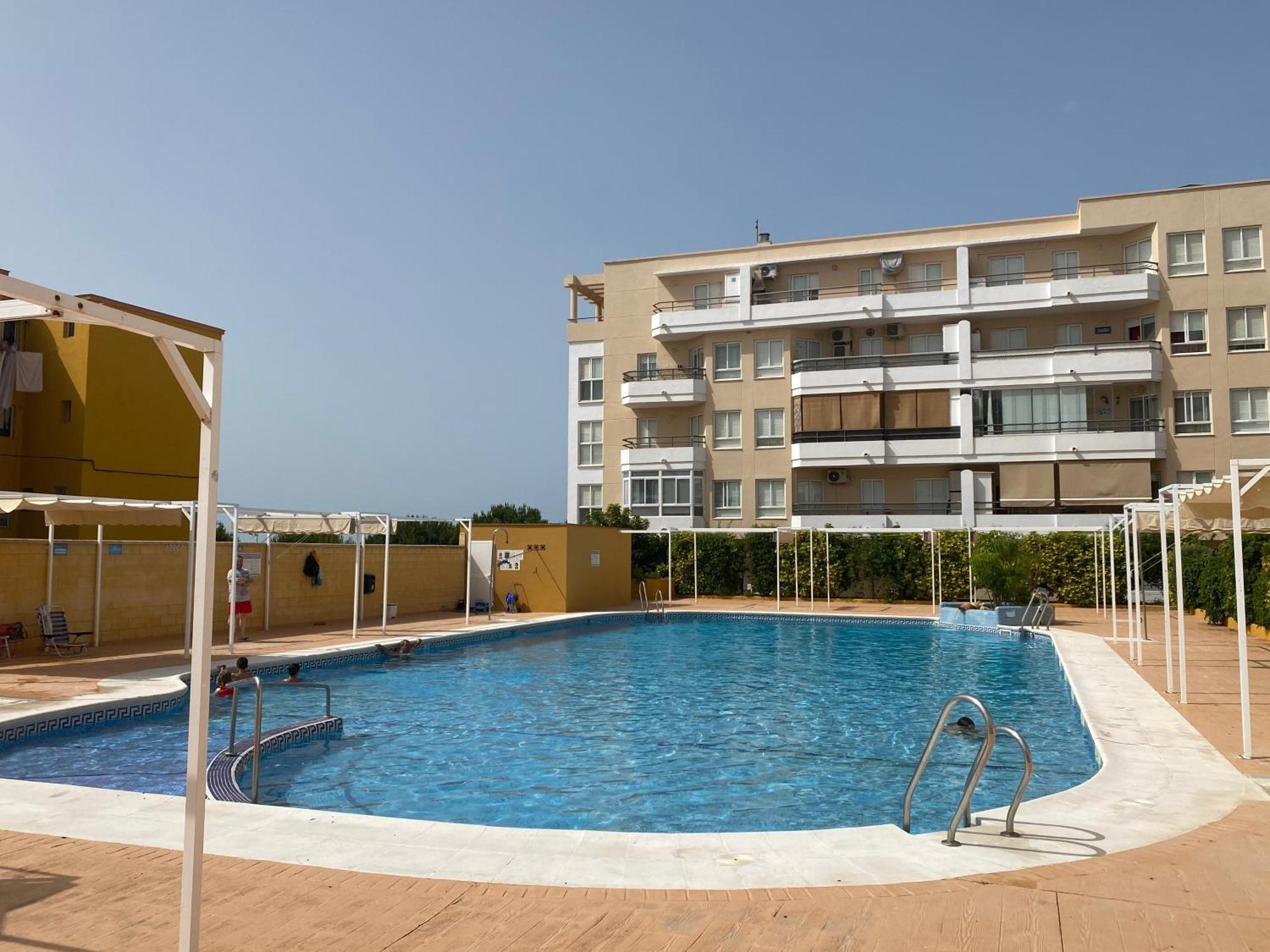 Apartamento A Unos Pasos De La Playa Рота Экстерьер фото