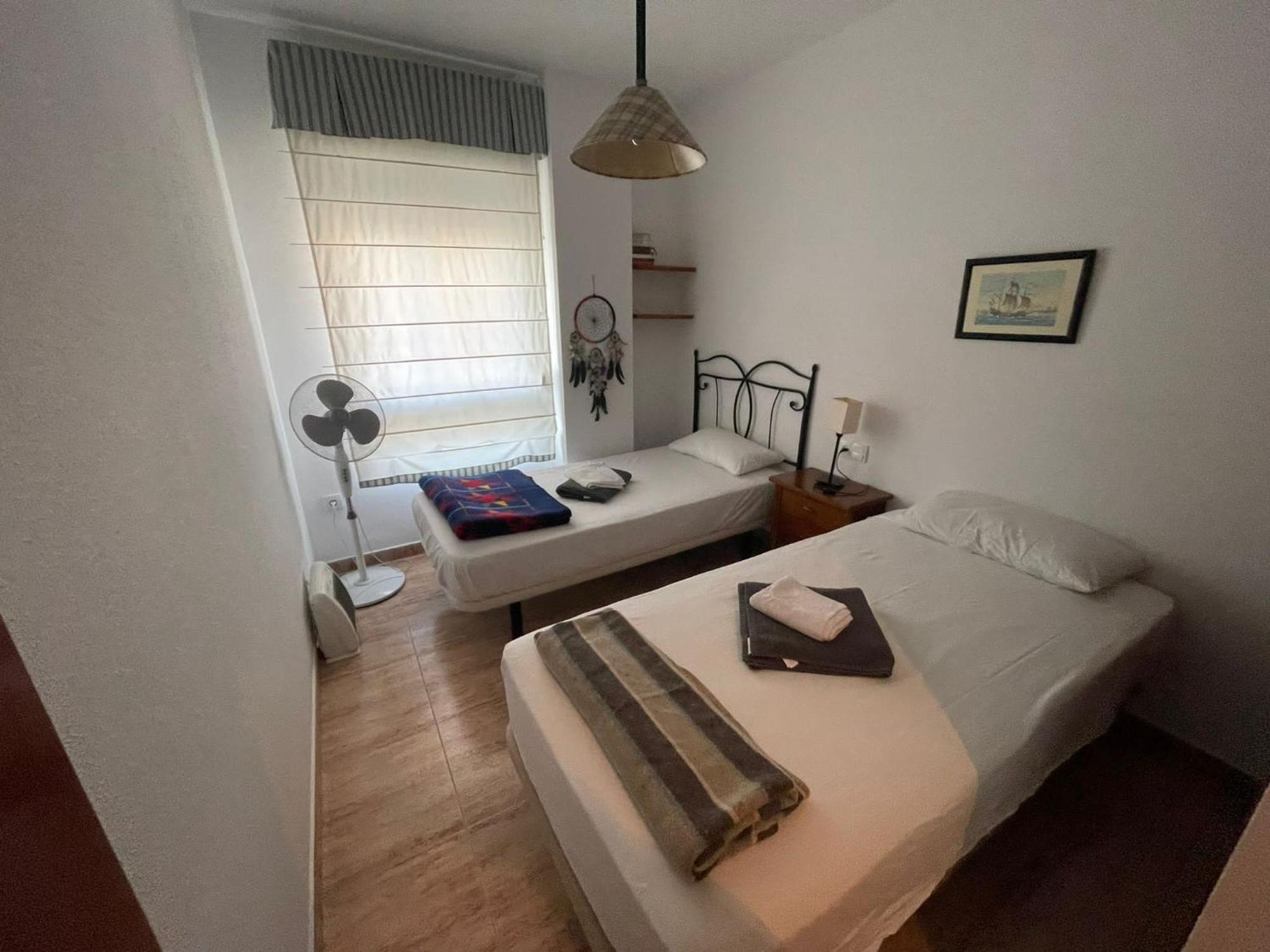Apartamento A Unos Pasos De La Playa Рота Экстерьер фото
